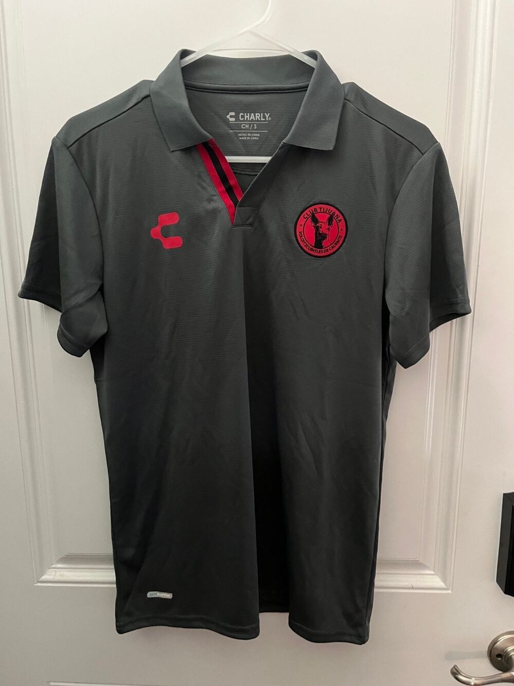 Charly Club Tijuana Xolos 2023 Gray Red Performance Polo Shirt Men's Size Small